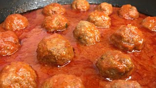 HOW TO MAKE MEATBALLS  EASY SOFT AND DELICIOUS MEATBALLS  ITALIAN MEATBALLS [upl. by Amer]