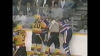 Dave Semenko vs Stan Smyl March 4 1986 [upl. by Oir]