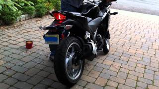 2011 Honda CBR250R Stock Exhaust Versus Yoshimura SlipOn Exhaust [upl. by Qulllon]