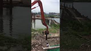 Larsen sheet pile driver [upl. by Hoppe]