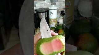 Guayaba Pura pulpa poca semilla 👍 Subscríbete [upl. by Meekar]