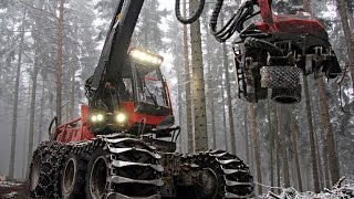 Komatsu 9311 Harvester  8604 Forwarder [upl. by Ellerehs544]