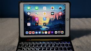 The BEST iPad Keyboard Case EVER iPad Pro amp iPad 97 inch [upl. by Yrol]