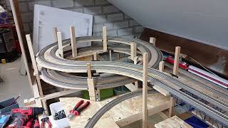 building track modelbaan anlage H0 part 94 c rails trix [upl. by Aleik639]