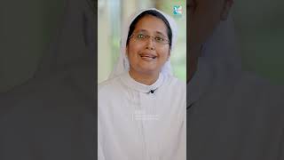 DIAMOND ന്റെ കമ്മൽ ഇട്ട് കൊതി തീർത്തു ഞാൻ  YES LORD 16  SrChristy MSMI  ShalomTV [upl. by Verge478]