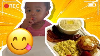 LETS COOK THE KIDS A FRIDAY MORNING ☀️BREAKFAST • southern style cheese grits bacon pancakes 🥞🥓🍓🧃 [upl. by Odraboel]