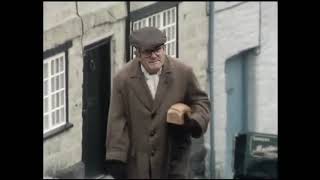 keir starmer in the 1976 hovis advert [upl. by Sorcim245]