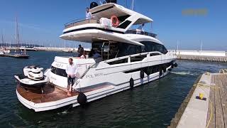 Galeon 640 Fly docking [upl. by Ellora]