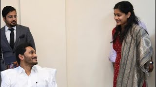 IAS Chahat Bajpai with ysjagan  motivation upsc [upl. by Brahear569]