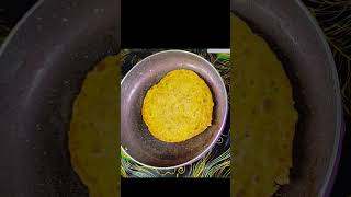 Paratha banana bhi ek kam hai cooking cookingshorts shortsfeed ytshortsindia shortsindiarecipe [upl. by Lindley]