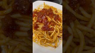 YUMMY SAUCY SPAGHETTIspaghetti shortsvideo shortsfeed shorts short shortvideo [upl. by Eirolav951]