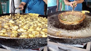 Maharashtra famous street food batata vada [upl. by Barstow]