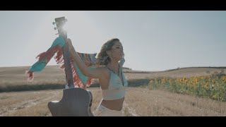 Sofía Ellar  Libre Videoclip Oficial [upl. by Nagek25]