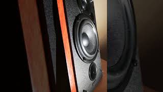 Edifier R1700BT Bass Test [upl. by Thgiwd]