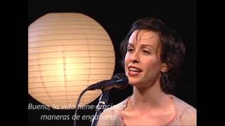 Alanis Morissette Ironic Subtitulado español acústico HD [upl. by Rochkind]