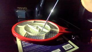 ELECTRIC FLY SWATTER SLOW MOTION [upl. by Roinuj]