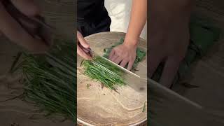 How to cut garlic leaves amp Vegetables Art activity cuttingskils vegetableart [upl. by Rodge]