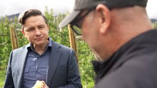 Pierre Poilievre OWNS Liberal reporter while eating an apple [upl. by Rekrap523]