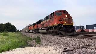 BNSF 8755 West at Murphy Road in Wilmington Il [upl. by Ediva]