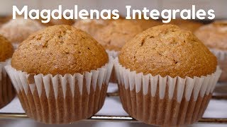 Magdalenas integrales  Receta casera  Ricas y sanas [upl. by Billen]