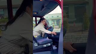 Left hand drive or right hand drive driver truck girldriver viral trending [upl. by Florance]