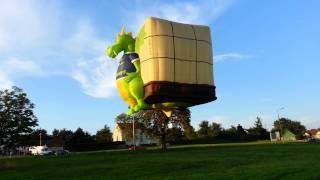 Bridgeyate Bristol Palletways balloon having problems Aug 7th 2014 [upl. by Elay825]