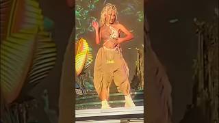 Doja Cat’s Addiction Dance Break fypシ dojacat doja dojacatlive editz [upl. by Yeclek498]