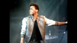 Prince Royce  Hecha Para Mi live in concert [upl. by Lacie782]