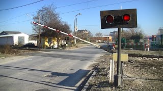 Spoorwegovergang Plovdiv Пловдив BG  Railroad crossing  Железопътен прелез [upl. by Niltak]