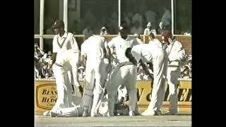 PAIN DEADLY Curtly Ambrose BROKEN JAW and OUT vs Geoff Lawson 1988 [upl. by Htide]