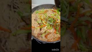 PANSIT GUISADO cooking lunch lunchrecipes ofwlife youtubeshorts [upl. by Settle]