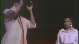 Menudo Live in Manila Separate Lives Robi duet with Lea Salonga [upl. by Hyps]