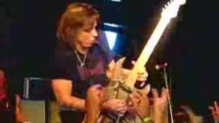 Warren DeMartini of RATT Round And Round guitar solo live [upl. by Nimar]