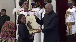 President Kovind confers Tenzing Norgay National Adventure Award 2021 on Ms Sheetal [upl. by Ettenaj]