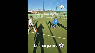 Foot U6 conduite de balleentre copains kidssoccer kidsfootball [upl. by Nolyarb873]