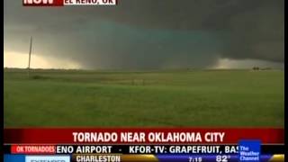 TWC Mike Bettes Final Report Before Being Hit by Tornado [upl. by Hafler]