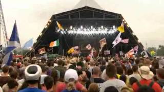 Kaiser Chiefs  I Predict a Riot Live at Glastonbury 2005 [upl. by Eletnahc]