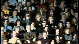 Engelbert Humperdinck  Medley At The London Palladium 1974 [upl. by Yatnahc]