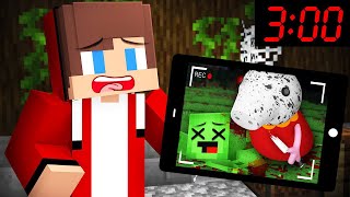 How PEPPA PIGEXE KILLED Mikey and JJ in Minecraft  Maizen [upl. by Damon602]