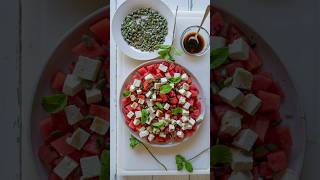 Sommersalat  köstlicher Melonen Salat mit Balsamico Sirup Feta Käse und Kürbiskernen rezept [upl. by Itin337]