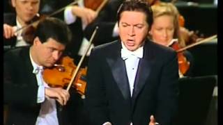 Francisco Araiza RStrauss orchesterlieder 1 Garmisch 1994 [upl. by Etteval294]