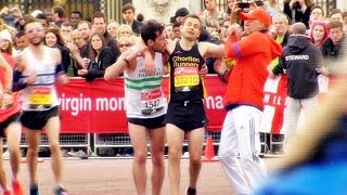 London Marathon runner helps struggling rival to finish [upl. by Aidroc]