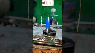 HOMOPOLAR MOTOR using NeodymiumMagnets Duracell 15V AA and CopperCoilshots youtubeshorts [upl. by Moia231]