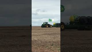 John Deere 9R  Plantadeira DB [upl. by Arbed]