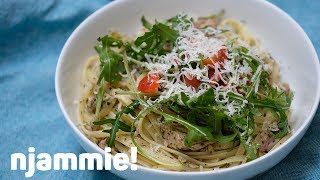 Pasta pesto met tonijn Recept  njammie [upl. by Eelrihs]