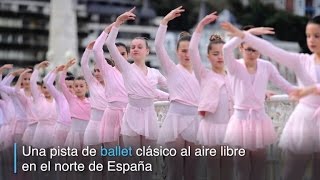 La masiva muestra de ballet al aire libre en España [upl. by Al]