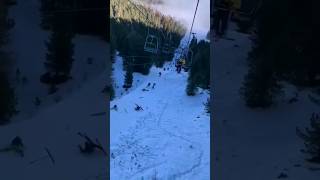 snowboarder falls takes down the whole lift [upl. by Apgar]