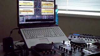 Traktor Torq Virtual Dj and Deckadance with the MAudio Xponent [upl. by Gide]