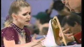 Tonya Harding USA  1994 Lillehammer Figure Skating Ladies Free Skate 1st Attempt [upl. by Gilead]