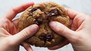 The Best Ever Vegan Chocolate Chip Cookies [upl. by Enirbas]